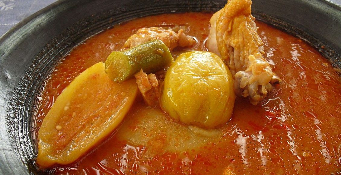 Light_soup_with_fufu