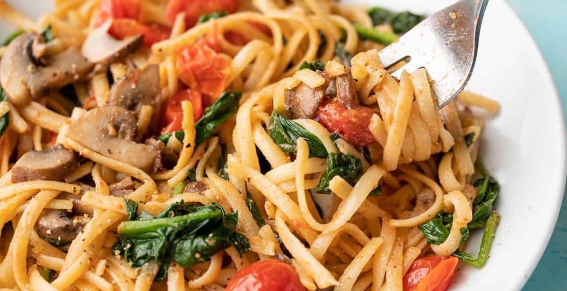 Quick-Veggie-Pasta-fork