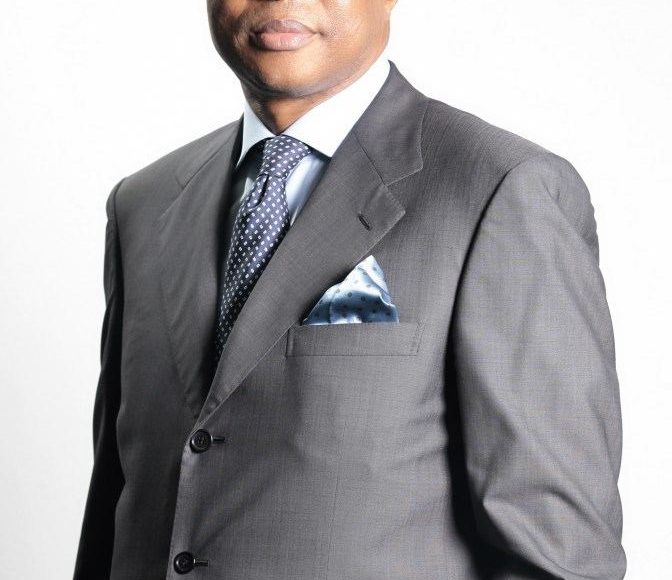 fola-adeola-0338c4e2-bf75-4df9-958e-3a7123c70d4-resize-750