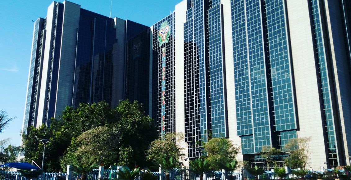 Side_view_of_Central_Bank_of_Nigeria,_Abuja